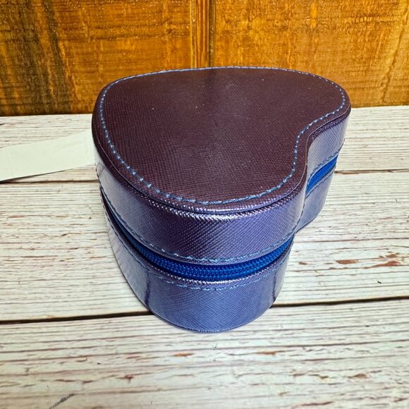 STELLA & MAX Heart Shaped Compact Jewelry Box - Blue - Picture 2 of 5